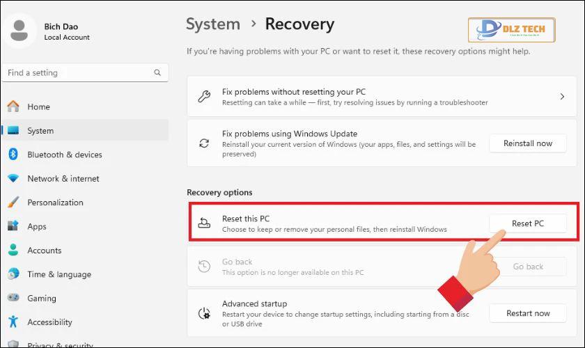 Tại mục Reset this PC bạn click chọn Reset PC bên góc phải