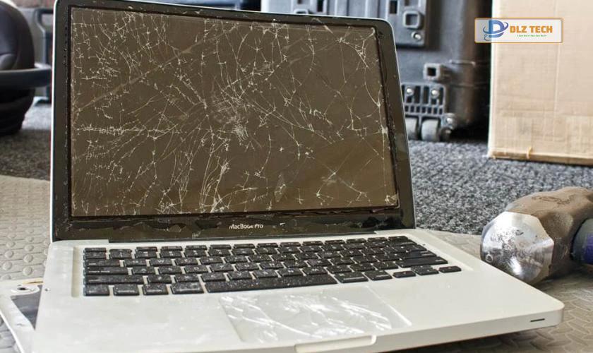 Màn hình bị nhiễu do va đập