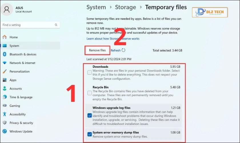 Đánh dấu vào mục dữ liệu tạm thời muốn xóa và chọn Remove files