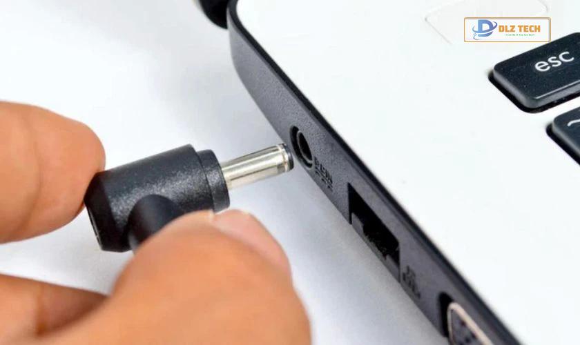 Tắt nguồn và rút phích cắm điện