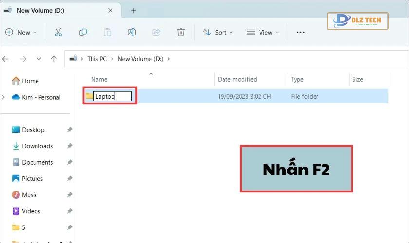 Ấn phím F2 và nhập tên muốn tạo cho file trên máy tính